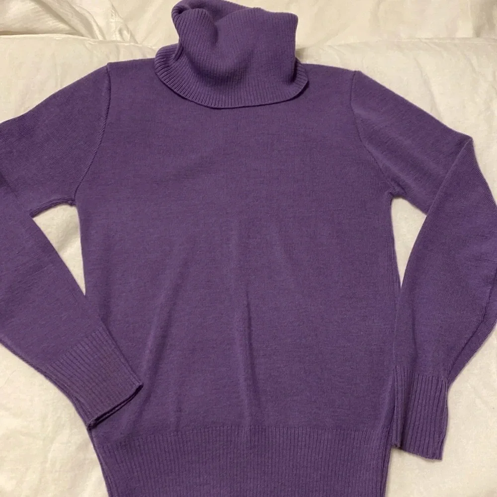 Purple vintage wool turtleneck sweater